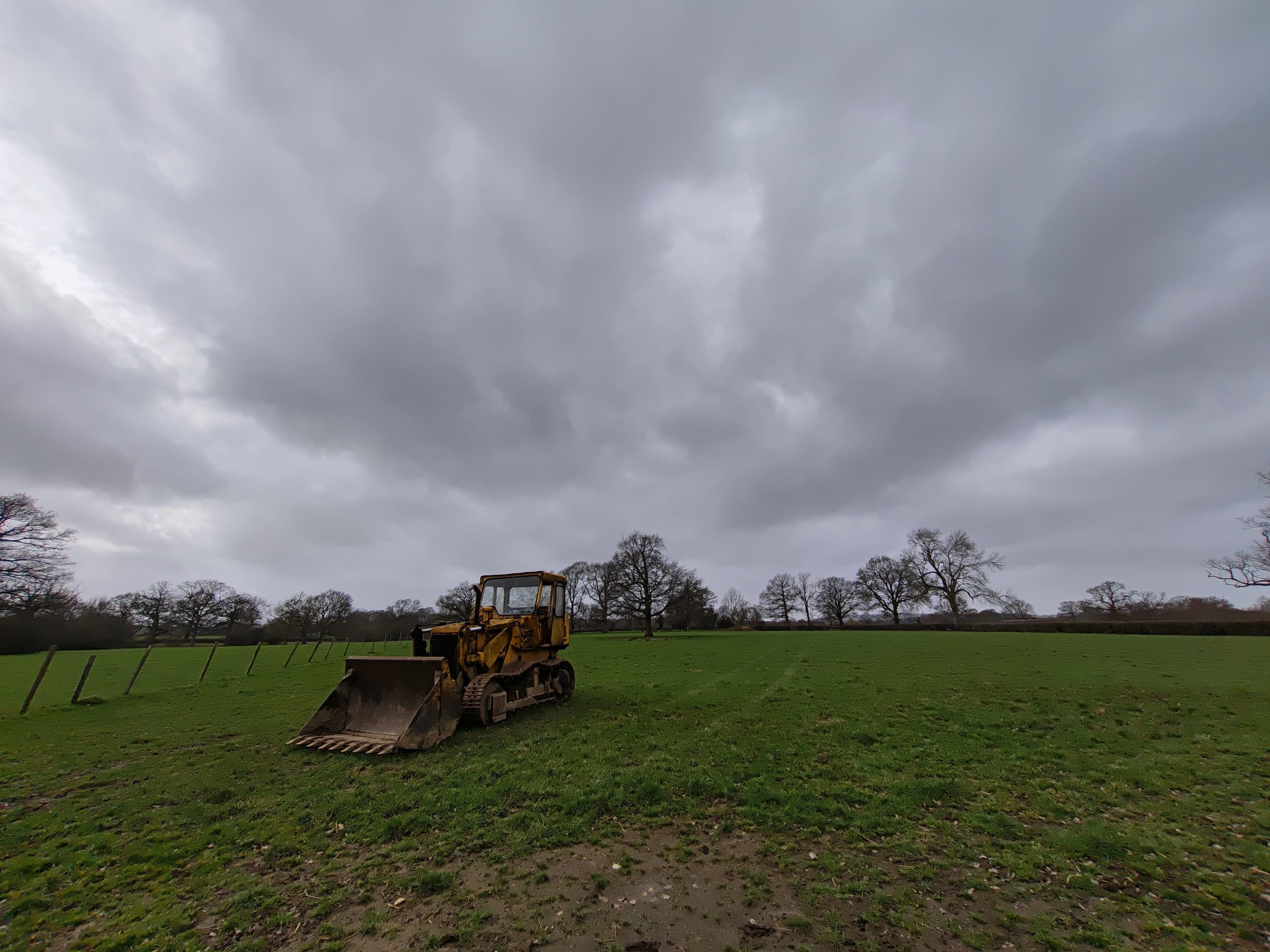 A wide-angle photo taken with the Honor Magic Vs.