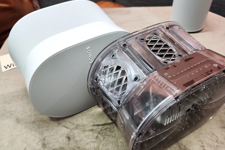 Sonos Era 300, beside a transparent version showing speaker internals.