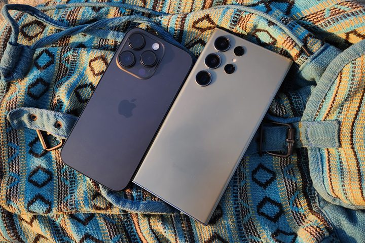 Samsung Galaxy S23 Ultra and Apple iPhone 14 Pro