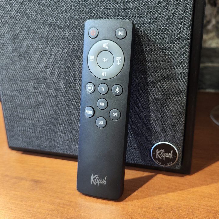 Klipsch The Sevens remote control.