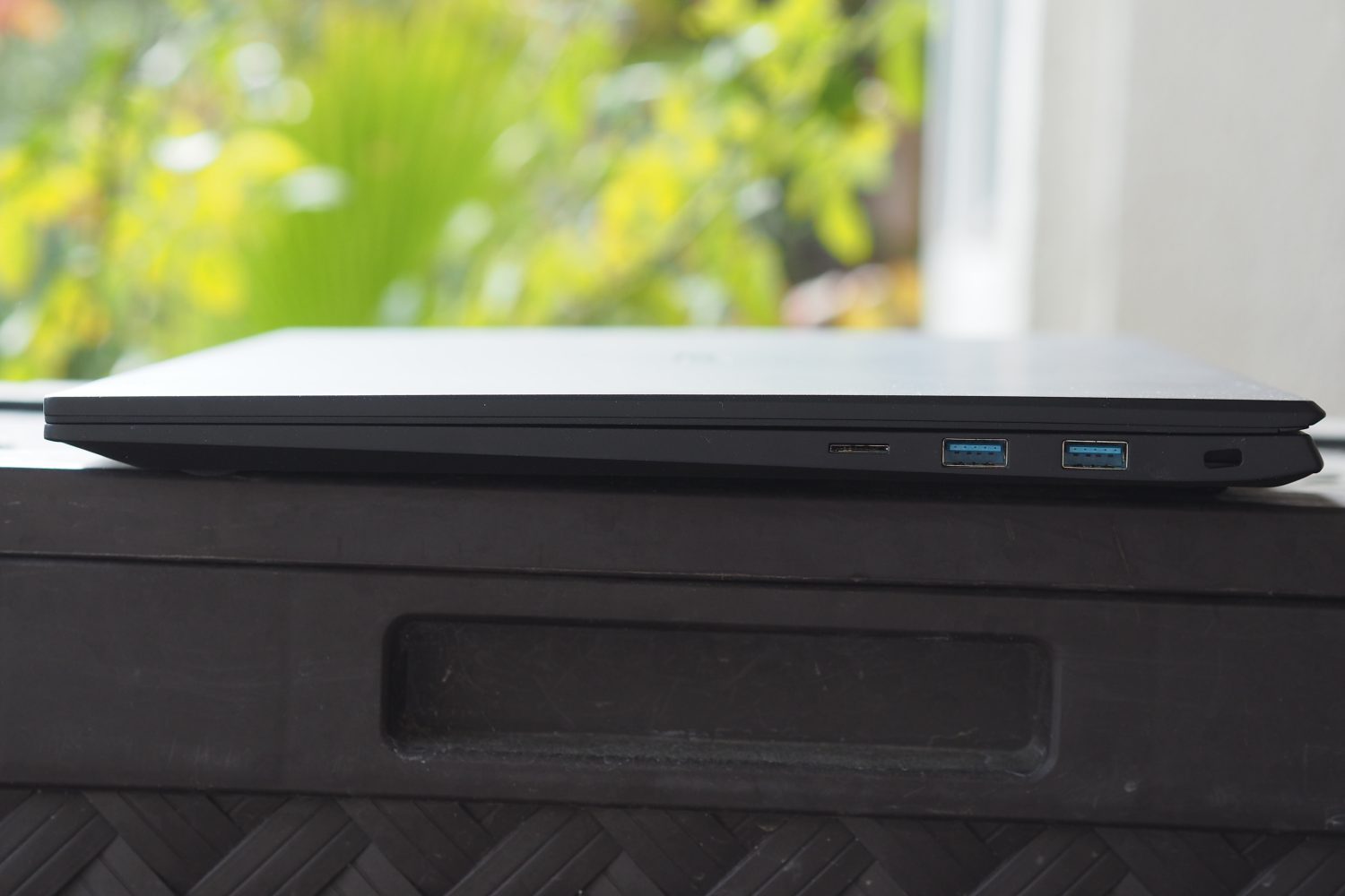 LG Gram 17 Pro 2023 right side showing ports.