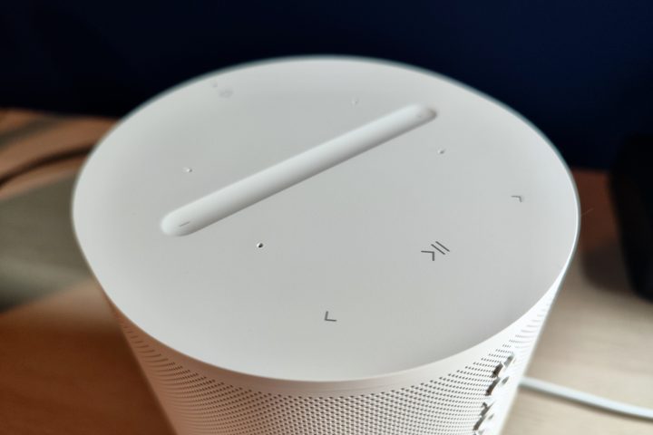 Sonos Era 100 top panel showing touch controls.