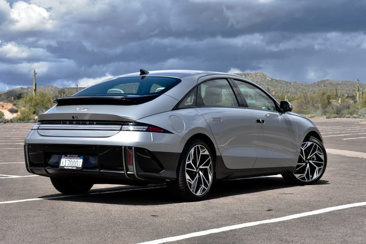 Rear three quarter view of the 2023 Hyundai Ioniq 6.