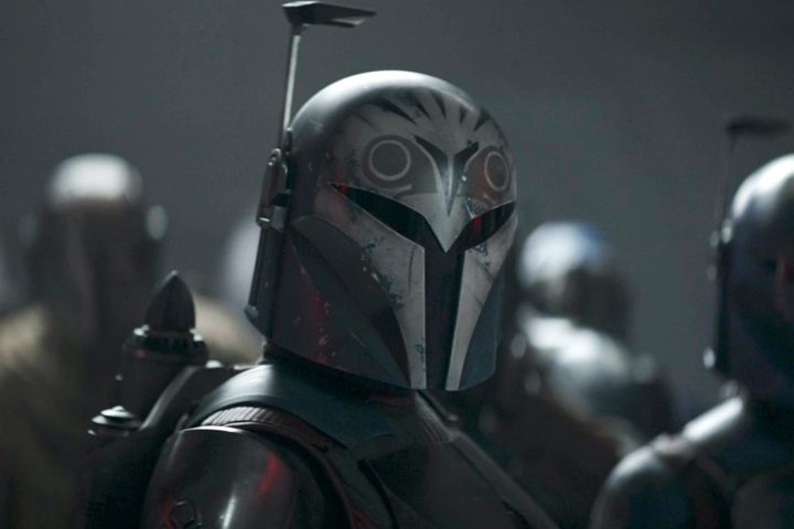 Bo-Katan stands near her fellow Mandalorians in The Mandalorian season 3 episode 7.