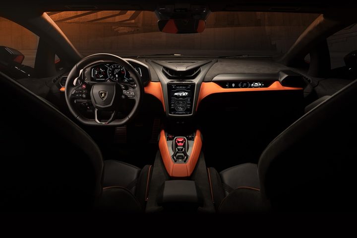 Interior of the Lamborghini Revuelto.