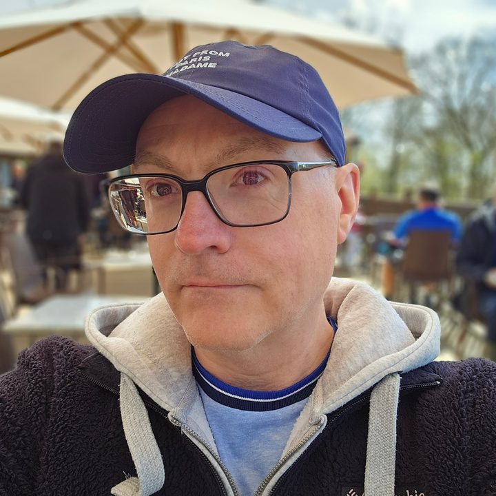 A selfie taken by the Galaxy S23 Ultra.