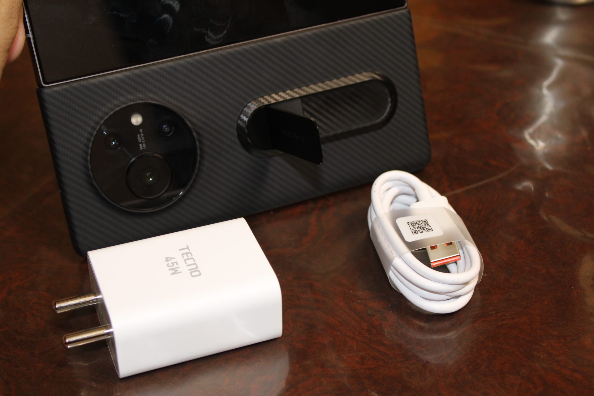 Tecno Phantom V Fold accessories.