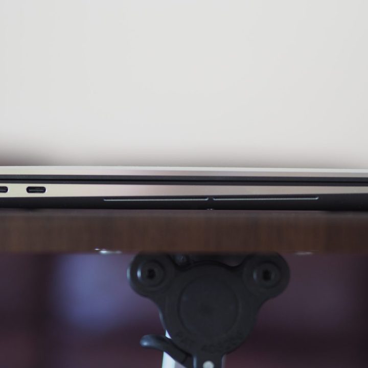Dell XPS 15 9530 left side view showing ports.