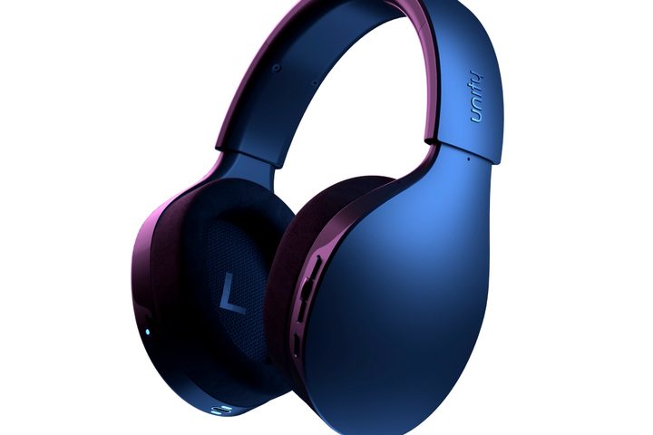 Hed Unity hi-res Wi-Fi wireless headphones.