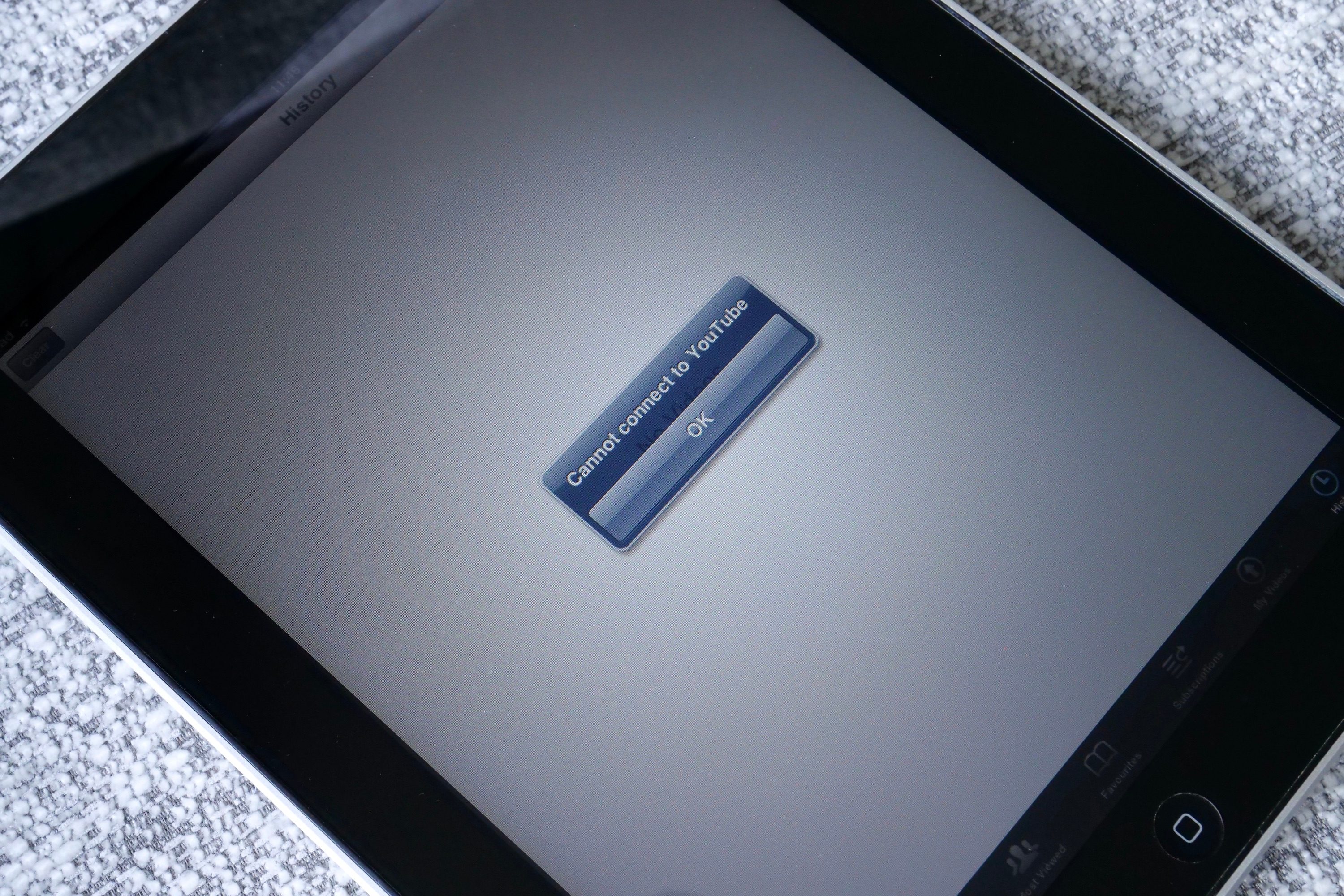 The YouTube app unable to connect on an original iPad.