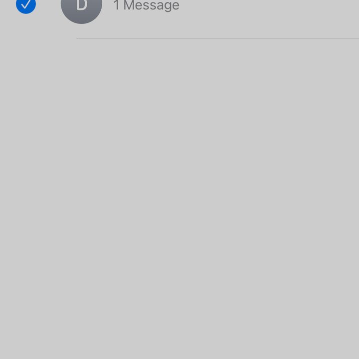 A screenshot of the iOS recently deleted messages menu with the recover option selected.