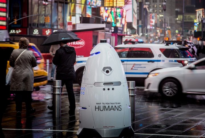 Knightscope's K5 robot.