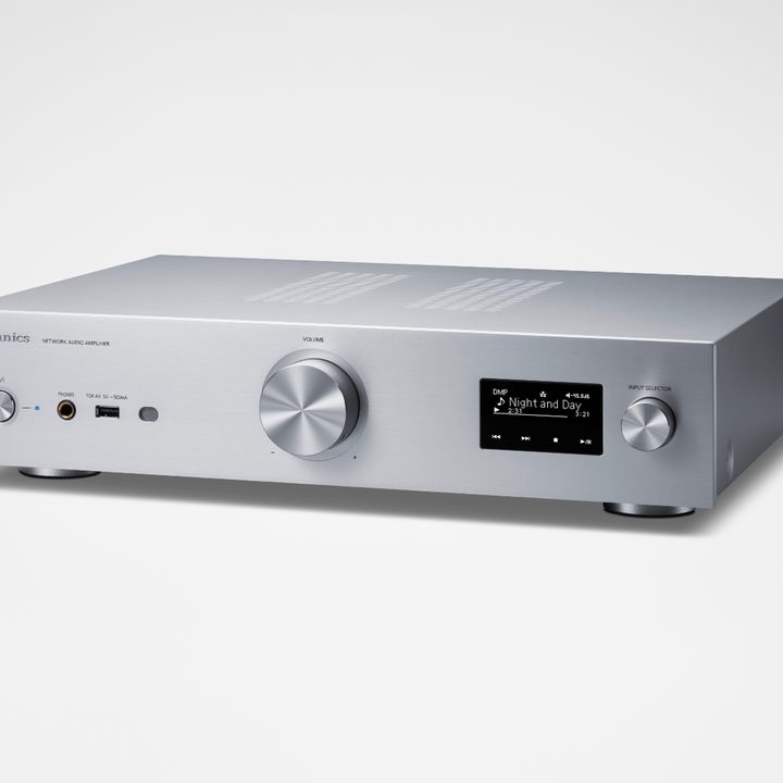 The Technics SU-GX70 Network Audio Amplifier.