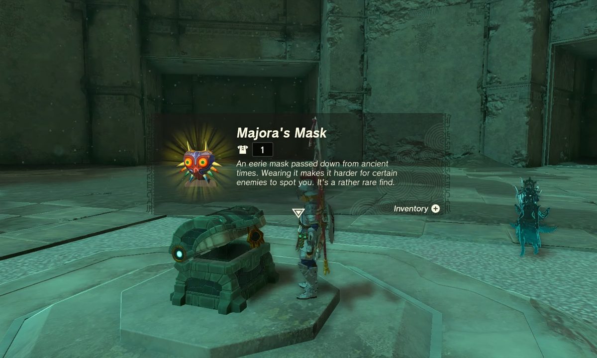 Link picking up Majora's Mask.