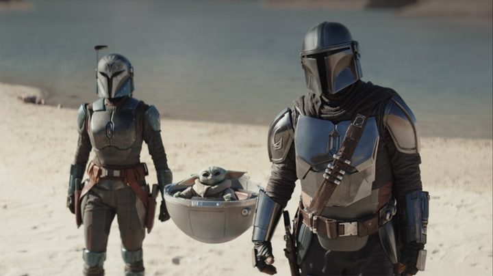 Bo-Katan, Grogu, and Din together in The Mandalorian season 3.