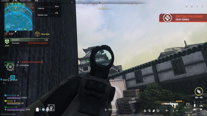 Aiming with Cronen Squall in Warzone 2.0.