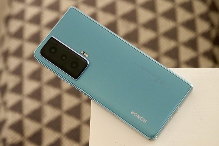 The back of the Honor Magic Vs.