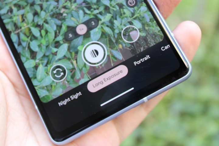 Pixel 7a camera UI.