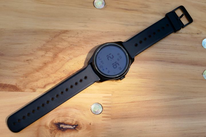 The Mobvoi TicWatch Pro 5 and its strap.