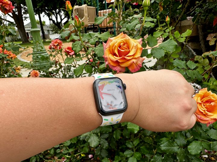Pride Edition 2023 Sport Band on Series 5 on wrist