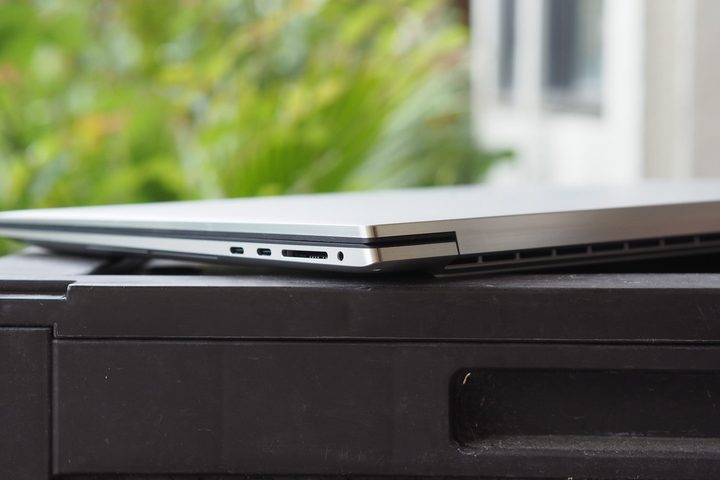 Dell XPS 17 closed on table
