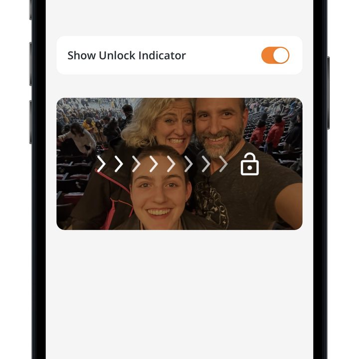JBL Headphones app for iOS custom lock screen settings.