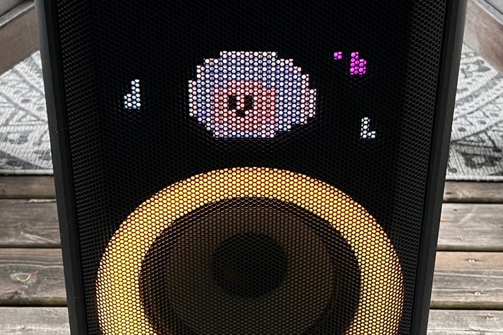 A close-up of the LED pixel animation on the The LG XBoom XL7 portable party speaker.