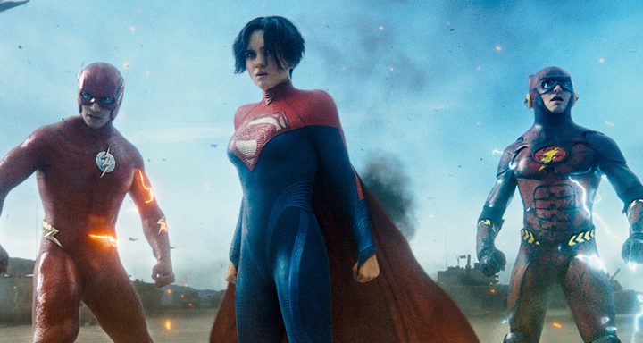 Two Flashes and Supergirl stand ready to fight in The Flash.