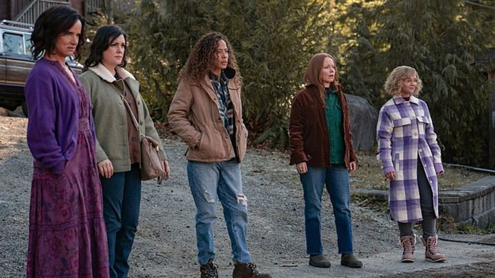 The ladies arrive at Lottie's wellness center in a scene from Yellowjackets.