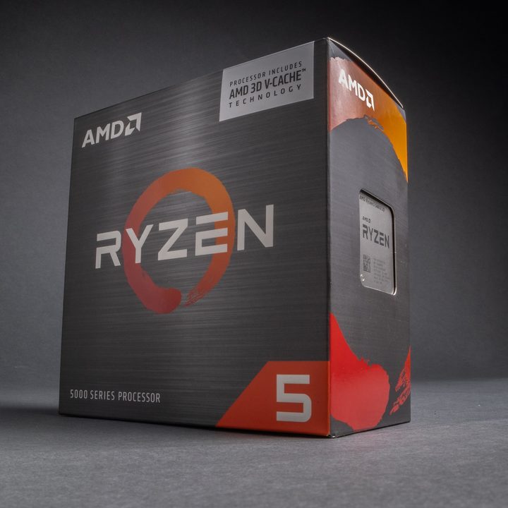 AMD Ryzen 5 5600X3D box.