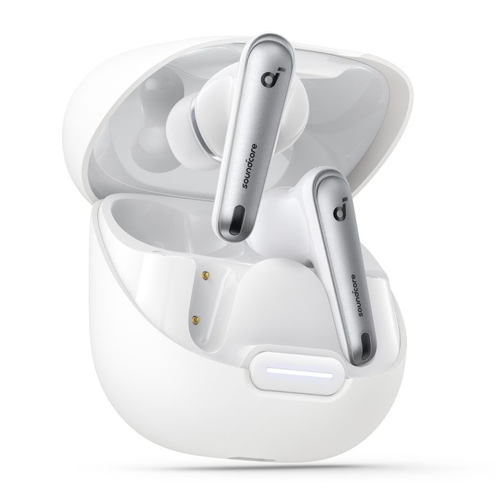 Anker Soundcore Liberty 4 NC in white.