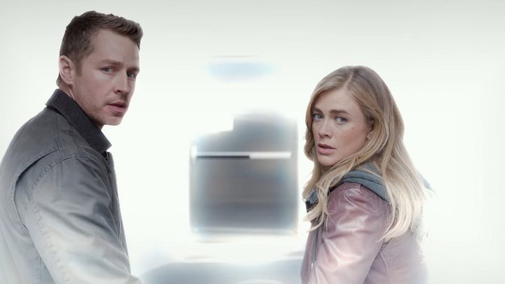 Ben and Michaela walking into the light in a scene from Manifest.