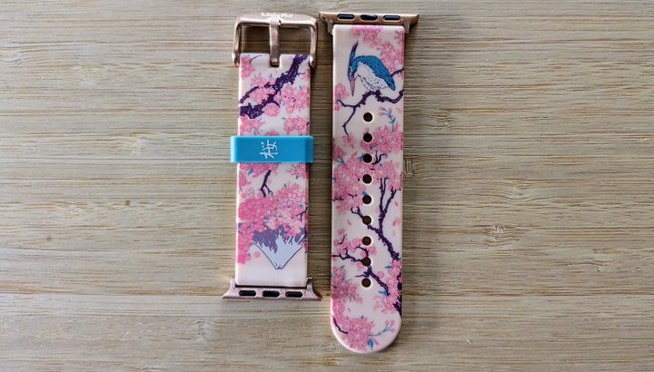 MobyFox Hokusai Apple Watch band.