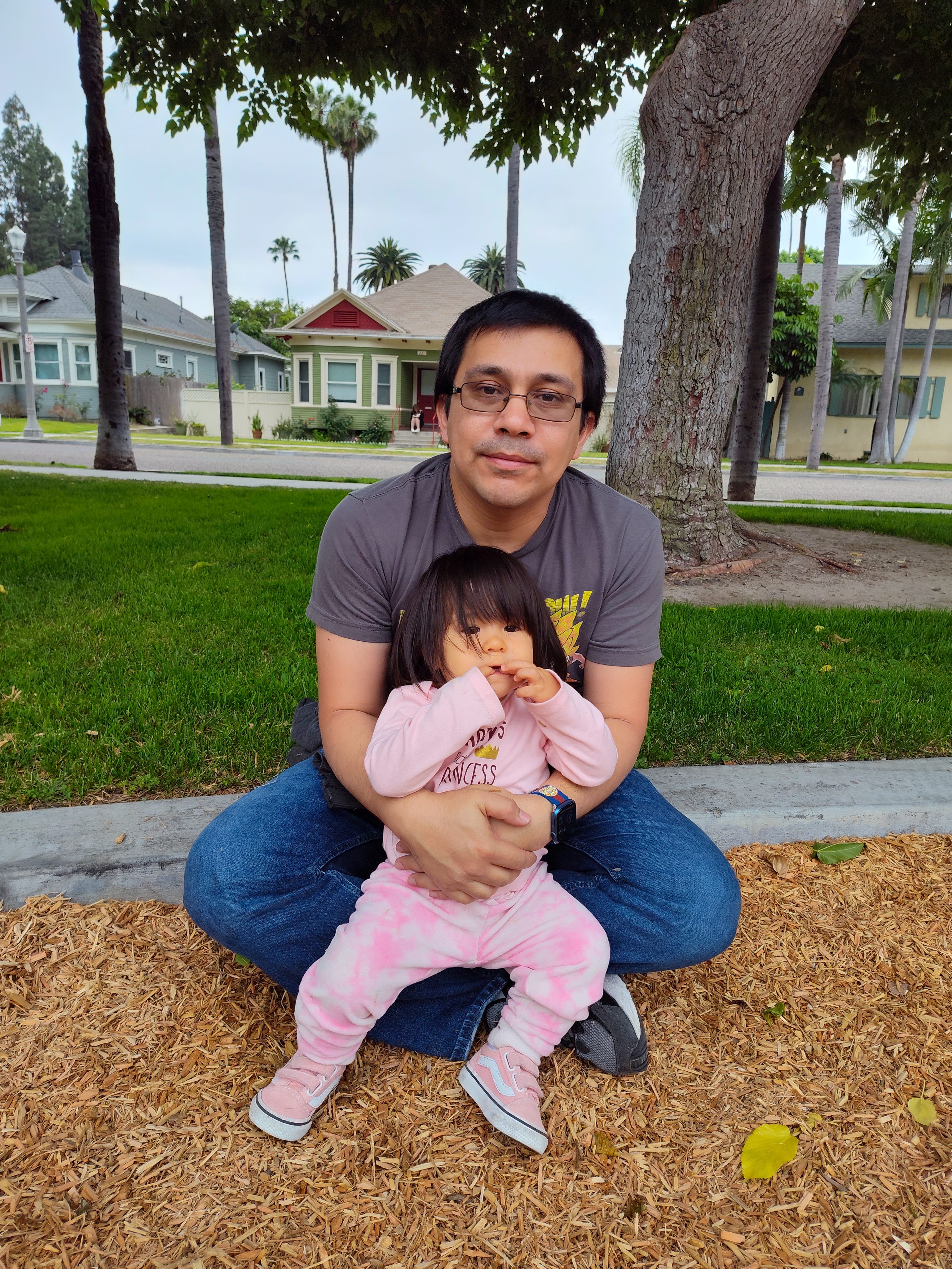 Dad and daughter taken with Moto G Stylus 5G 2023.