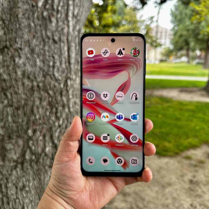Moto G Stylus 5G 2023 home screen apps.