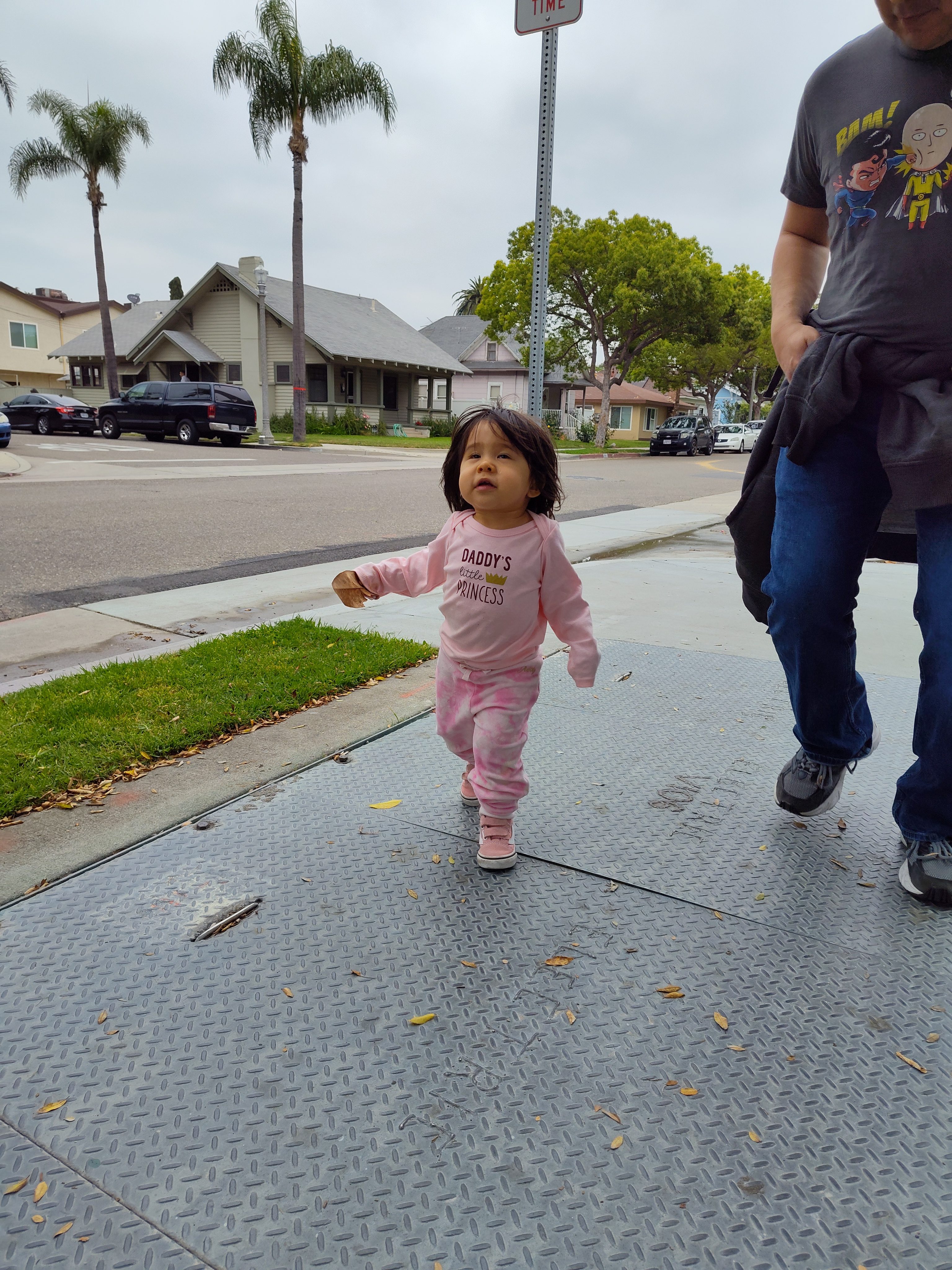 Active toddler taken with Moto G Stylus 5G 2023.