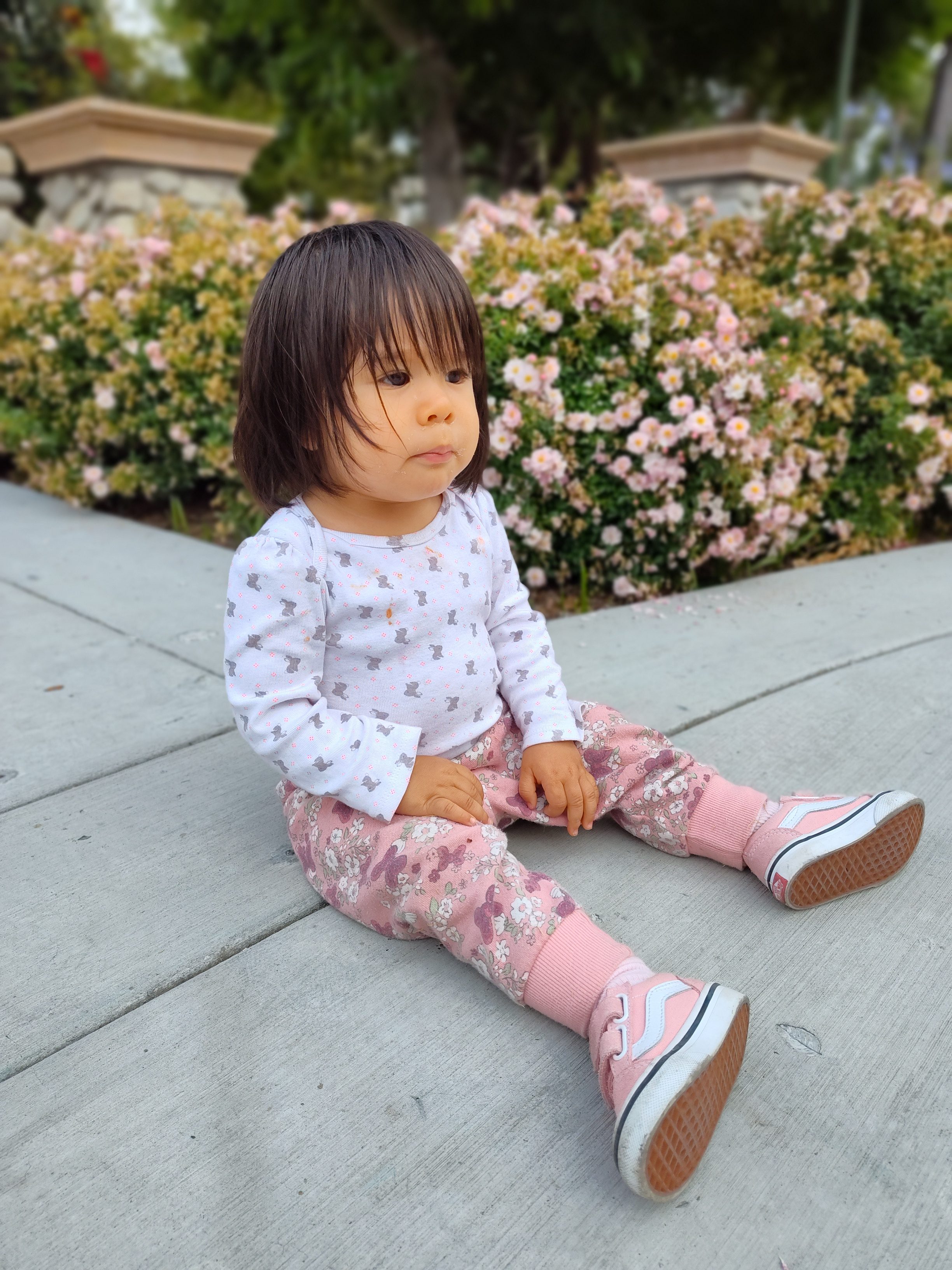 Toddler daughter portrait taken with Moto G Stylus 5G 2023.