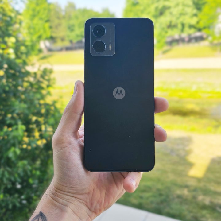 The back of the Moto G 5G (2023).
