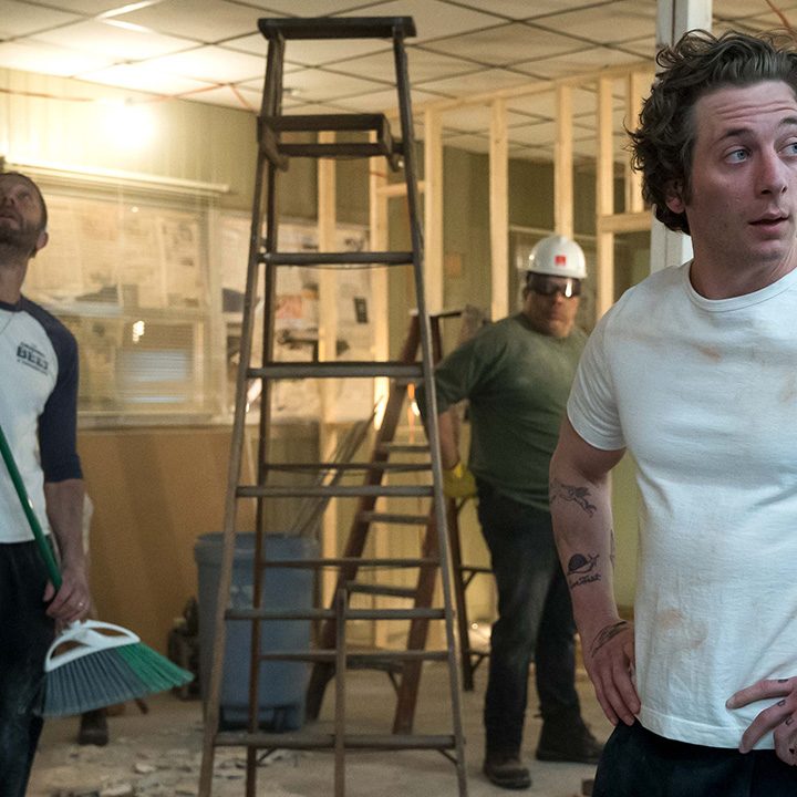Carmy standing with his hands on his hips