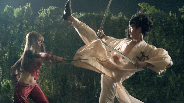 The stunt women of Elektra.
