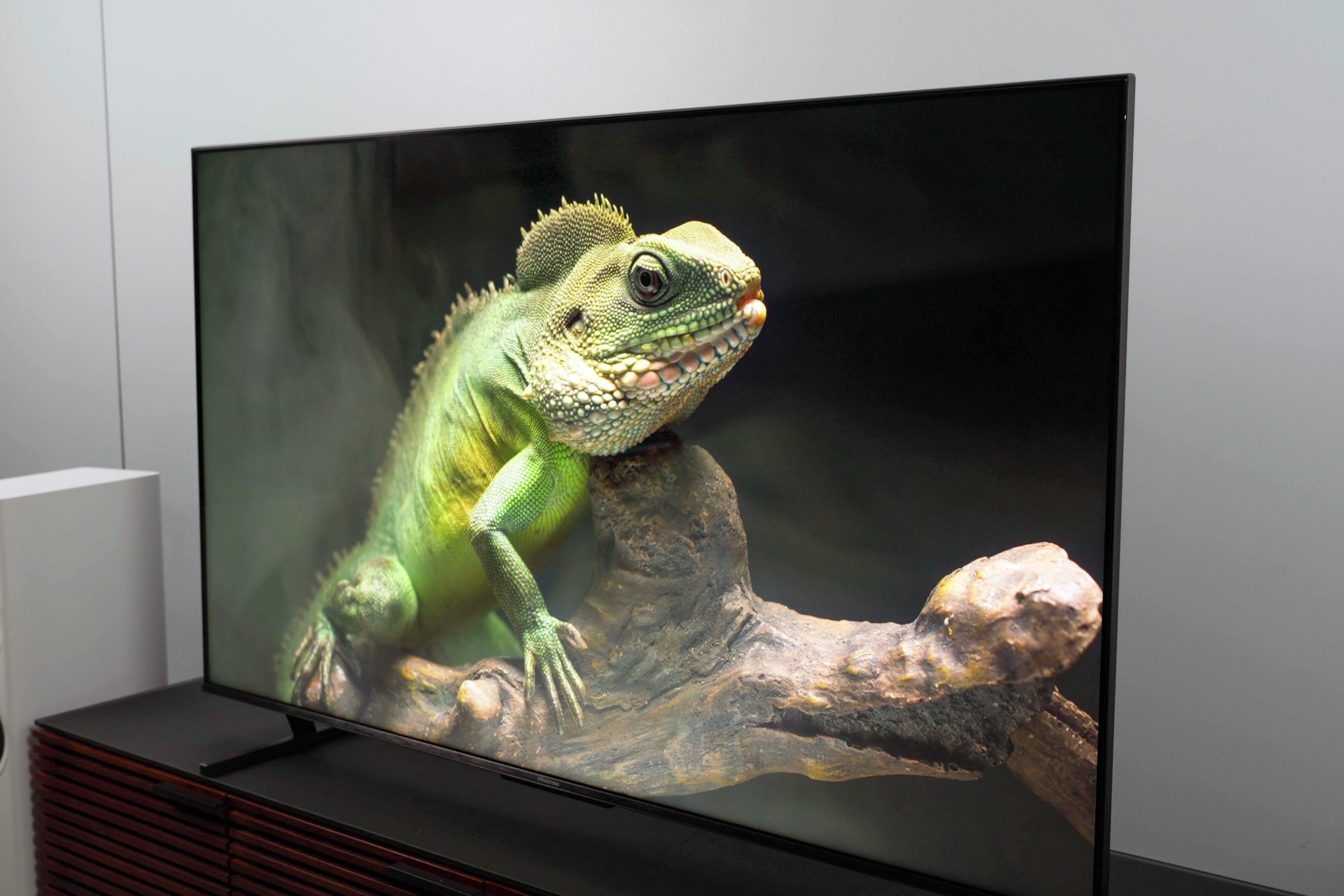 Hisense U8K ULED TV review: not 8K and that's OK - Digital Trends