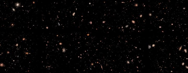 A section of a James Webb image showing a small part of the Extended Groth Strip, located between the Ursa Major and Boötes constellations.