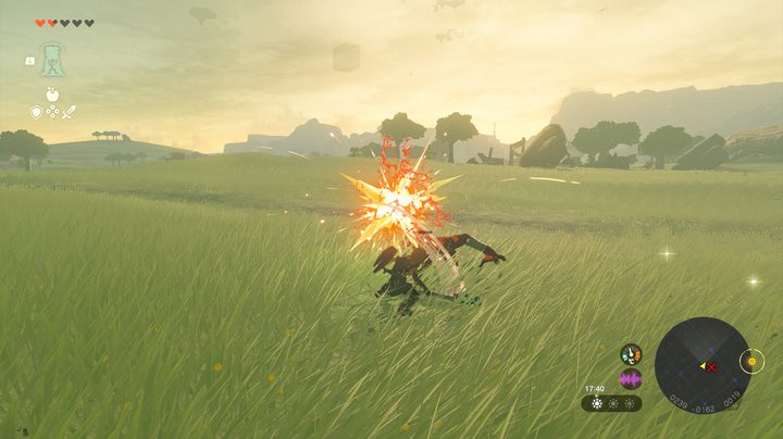 Link hitting a bokoblin in the head.