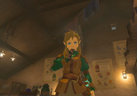 Rinkuru posing with her hand on her chin.