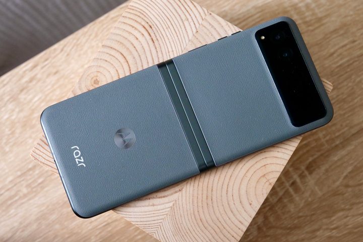 The open Motorola Razr 40, seen from the back.