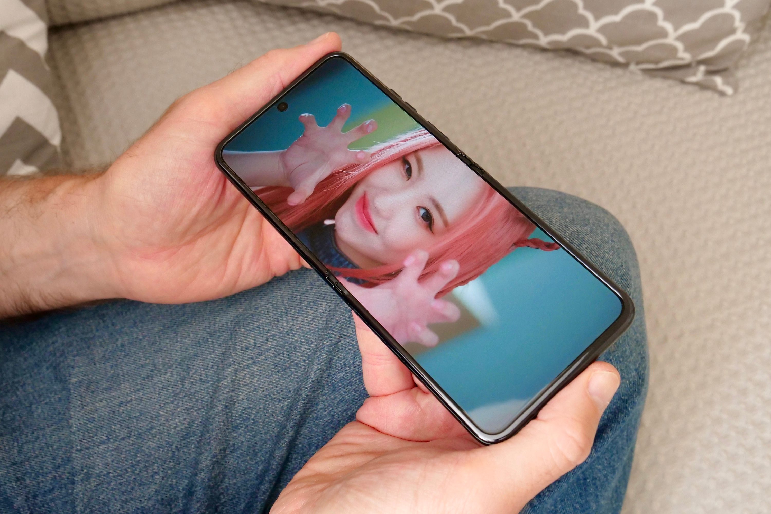 A video playing on the Motorola Razr 40's open screen.