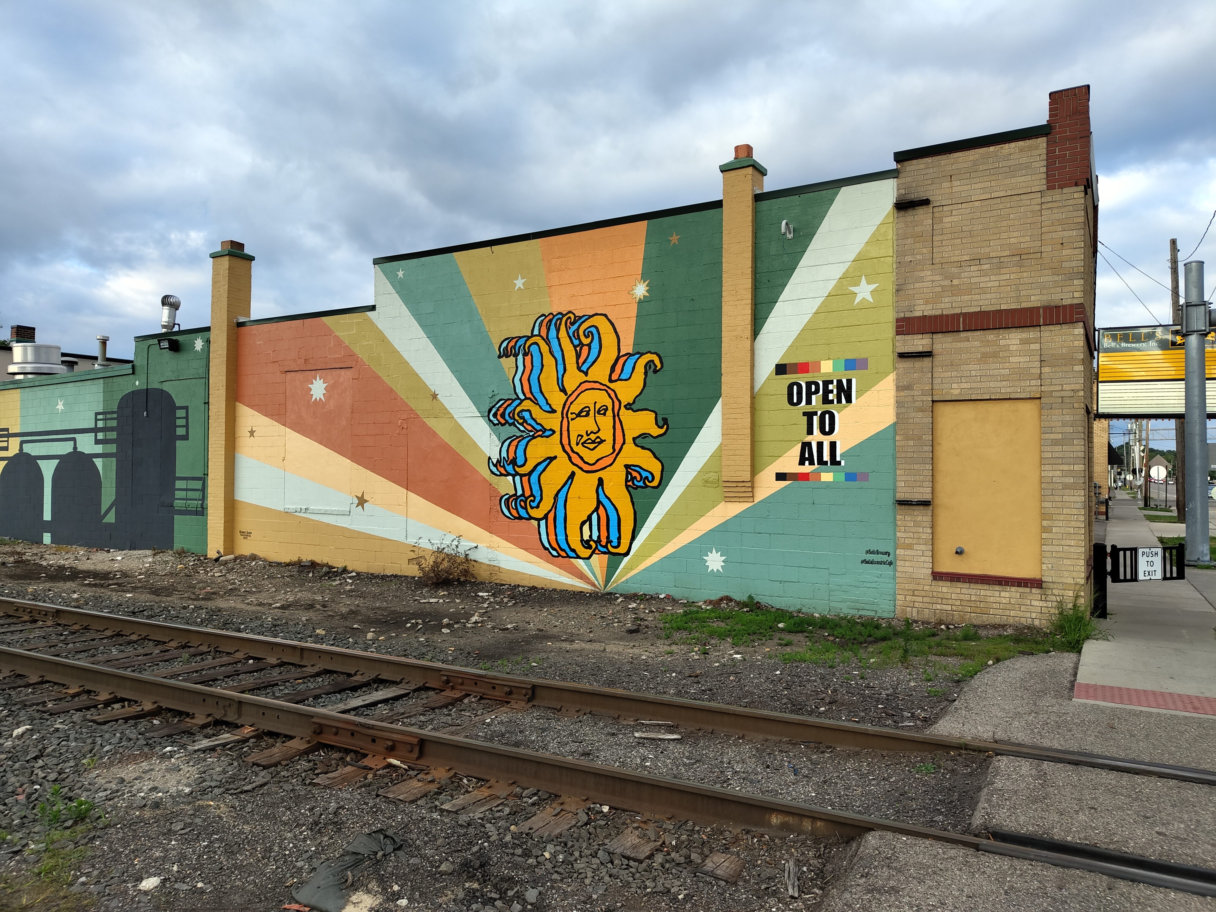 Photo of Bell's Brewery in Kalamazoo, taken with the Nothing Phone 2.