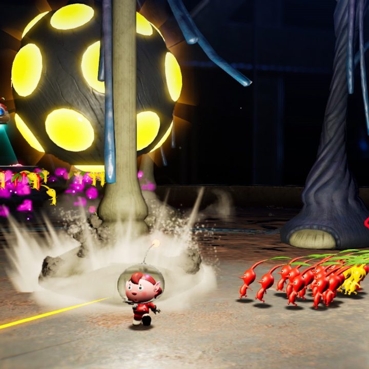 Pikmin run from a giant spider in Pikmin 4.