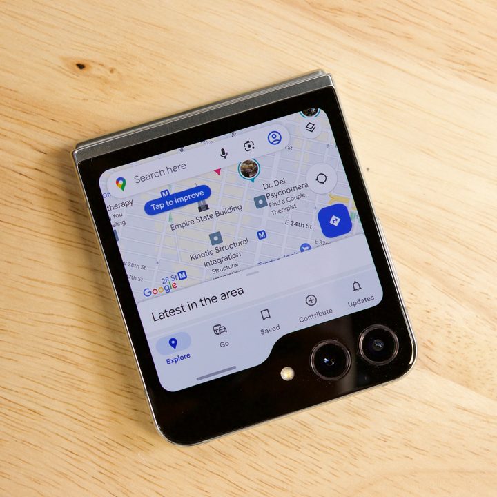 Google Maps running on the cover screen of the Samsung Galaxy Z Flip 5.