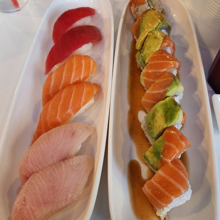 Sushi taken with Samsung Galaxy Z Fold 4 main camera.